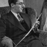 Prof. Dr. med. Rudolf Schindler mit semiflexiblen Gastroskop, Foto privat