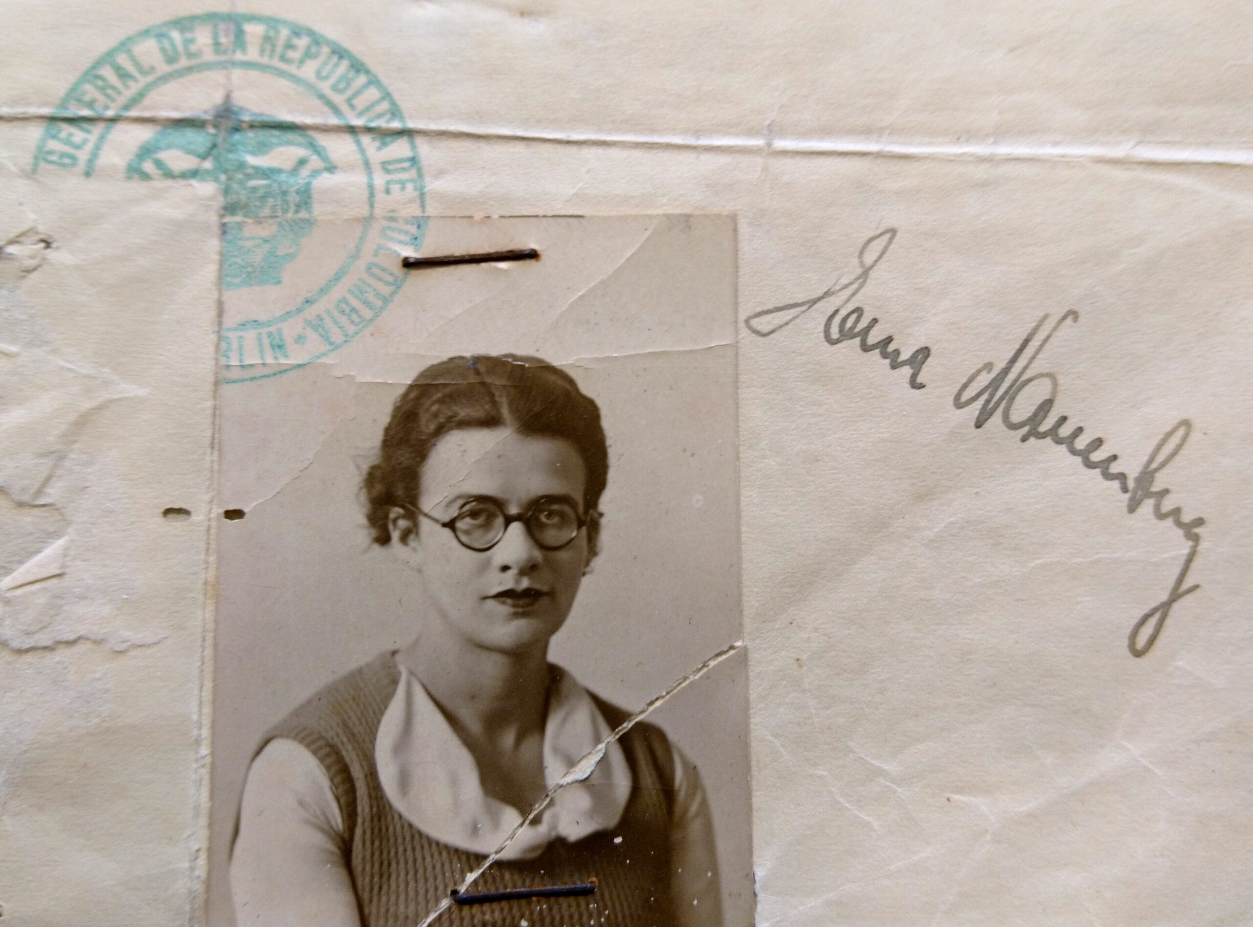 Dr. med. Erna Nauenberg, 1939 bei der Einreise in Kolumbien